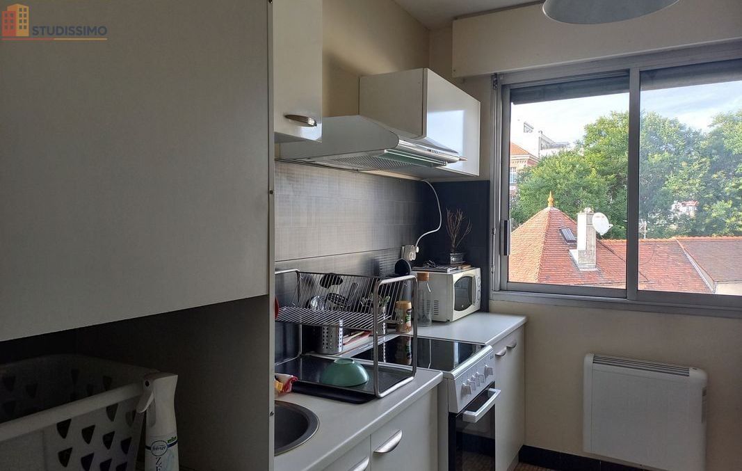 Studio meublé 30m² Clermont-Ferrand 63100 - Parking, cave - Photo 2