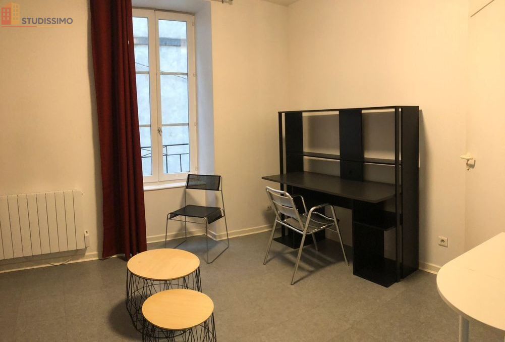 Studio 24m² Clermont-Ferrand 63000 - Meublé, DPE B - Photo 2