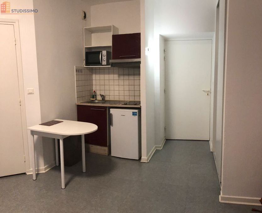Studio 24m² Clermont-Ferrand 63000 - Meublé, DPE B - Photo 1