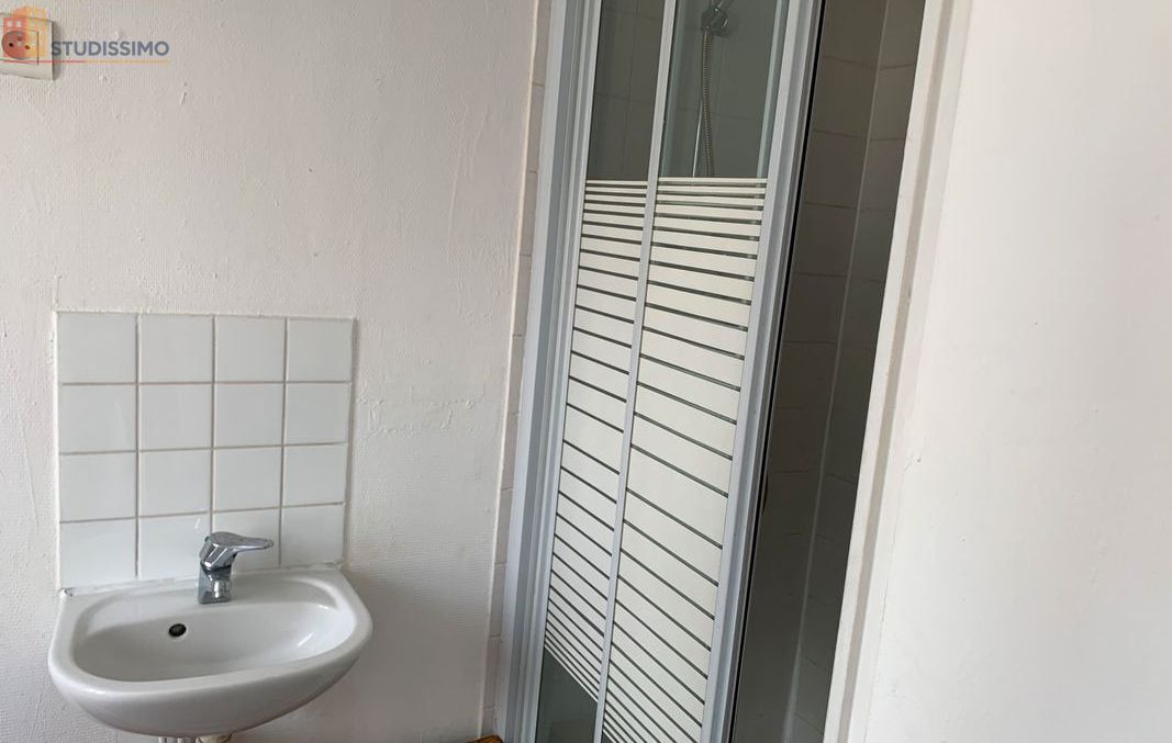 Studio 16m² Riom - Meublé, équipé - Photo 1