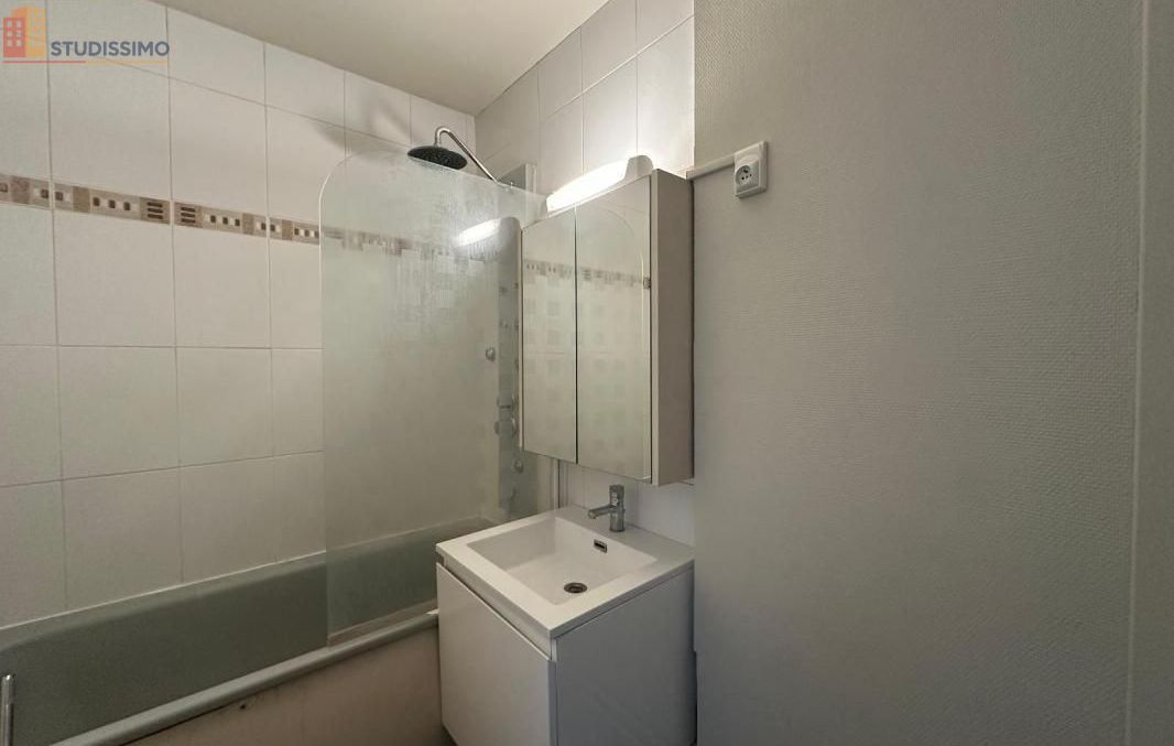 Studio 21m² Clermont-Ferrand 63000 - Photo 2
