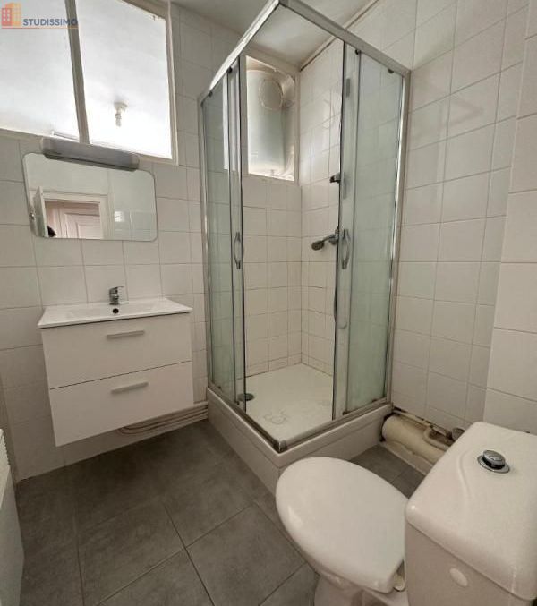Studio 29m² Clermont-Ferrand 63000 - Étage 2, DPE D - Photo 3