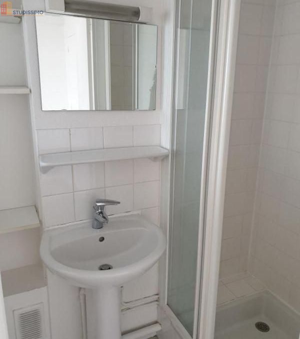 Studio 27m² Clermont-Ferrand 63000 - Photo 2
