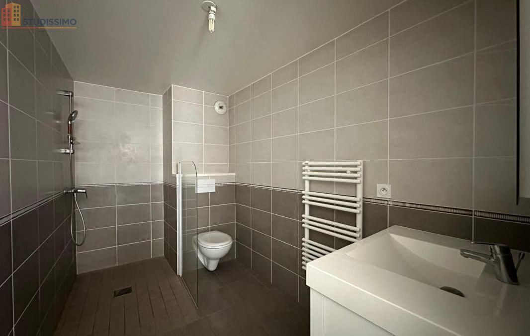 Studio 29m² Clermont-Ferrand - Étage élevé, DPE C - Photo 3