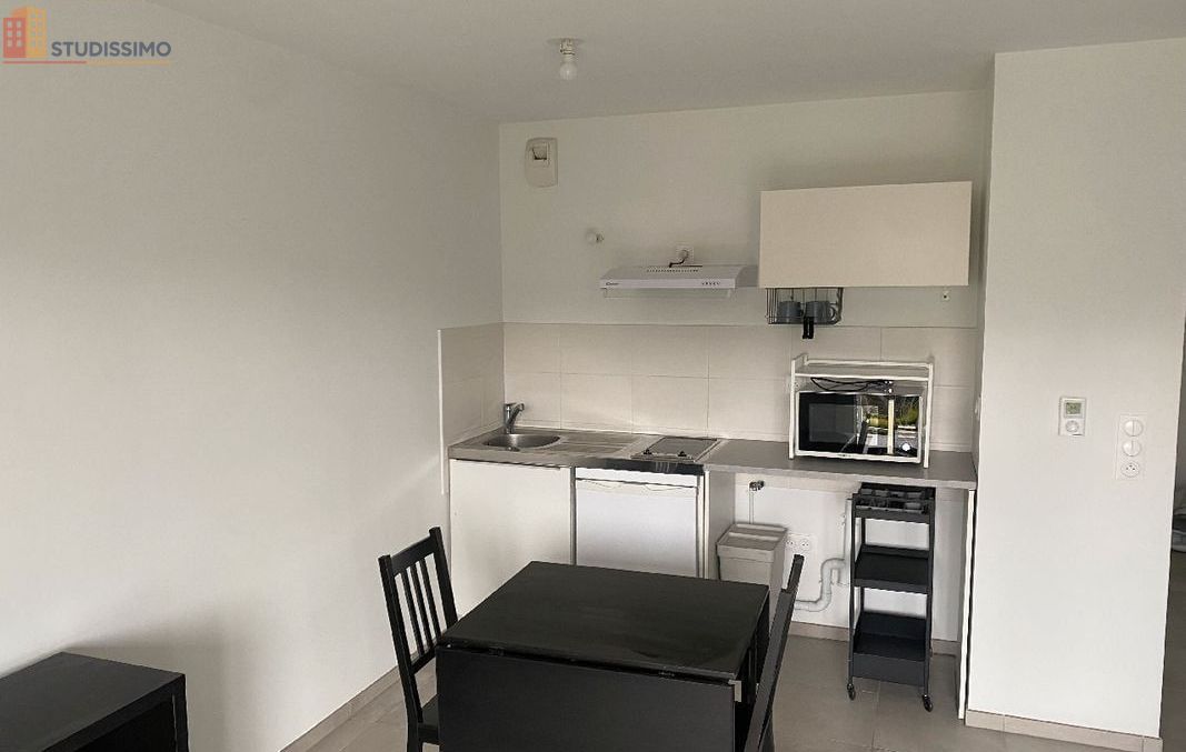 Studio meublé 29m² Strasbourg 67100 - Grande terrasse, lumineux - Photo 2