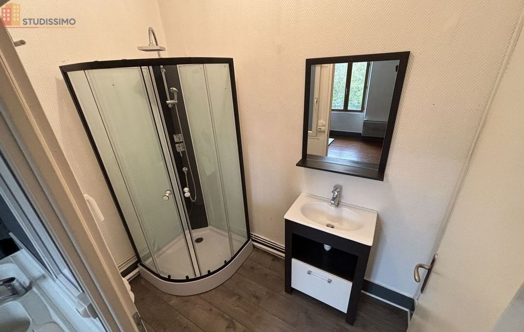 Studio 36m² Vesoul - Étage 1/2, DPE D - Photo 1