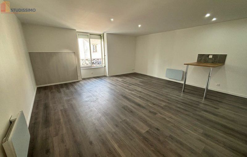 Studio 35m² Gy 70700 - Lumineux, 1er étage - Photo 1