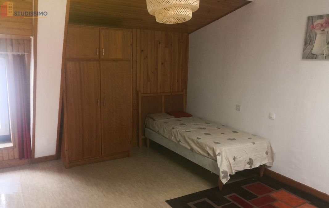 Studio meublé 25m² Issoire - Meublé, DPE D - Photo 2