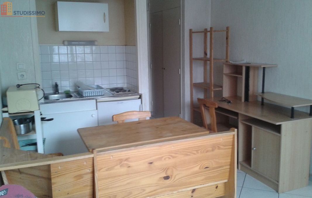 Studio meublé 18m² Clermont-Ferrand 63000 - Meublé, lumineux - Photo 2