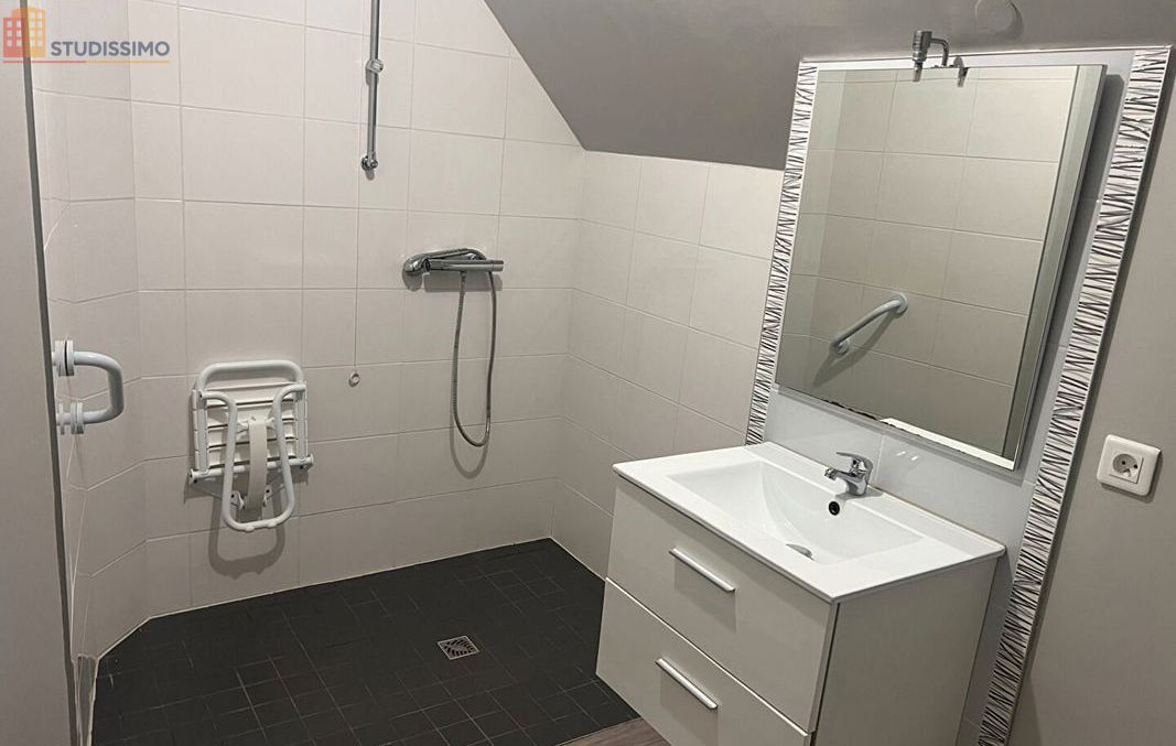 Studio 25m² Quimper - Étage élevé, lumineux - Photo 2
