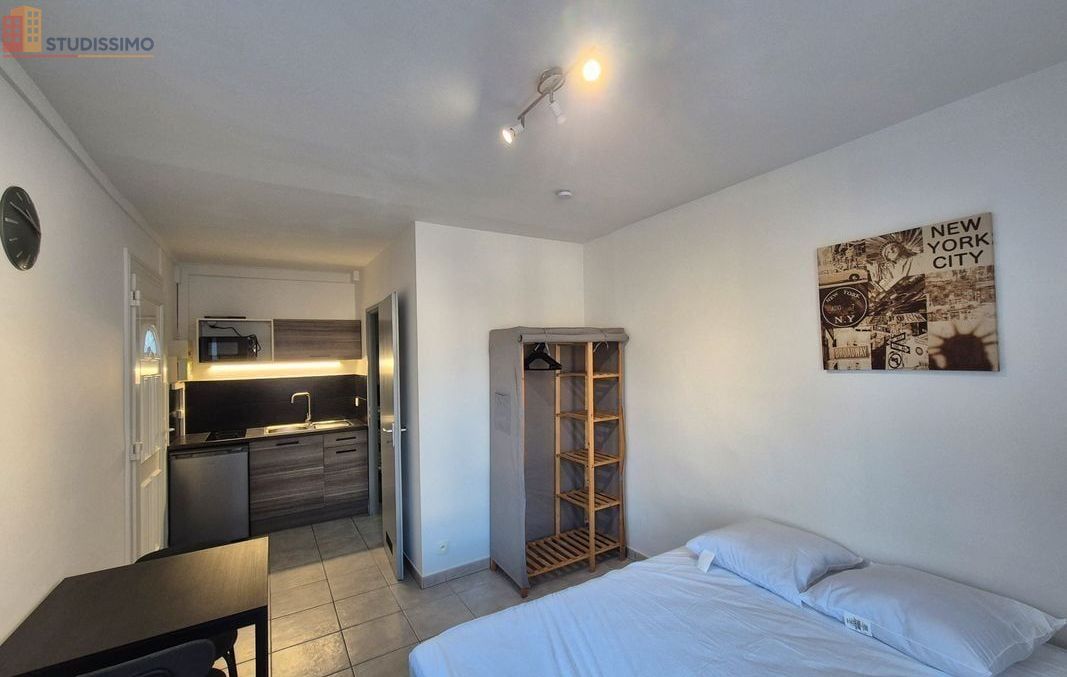 Studio meublé 20m² Vesoul centre - Meublé, calme - Photo 2