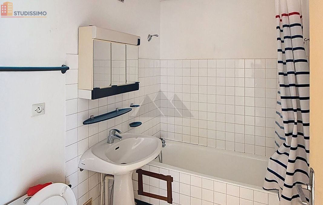 Studio 33m² Brest 29200 - 3e étage, lumineux - Photo 4