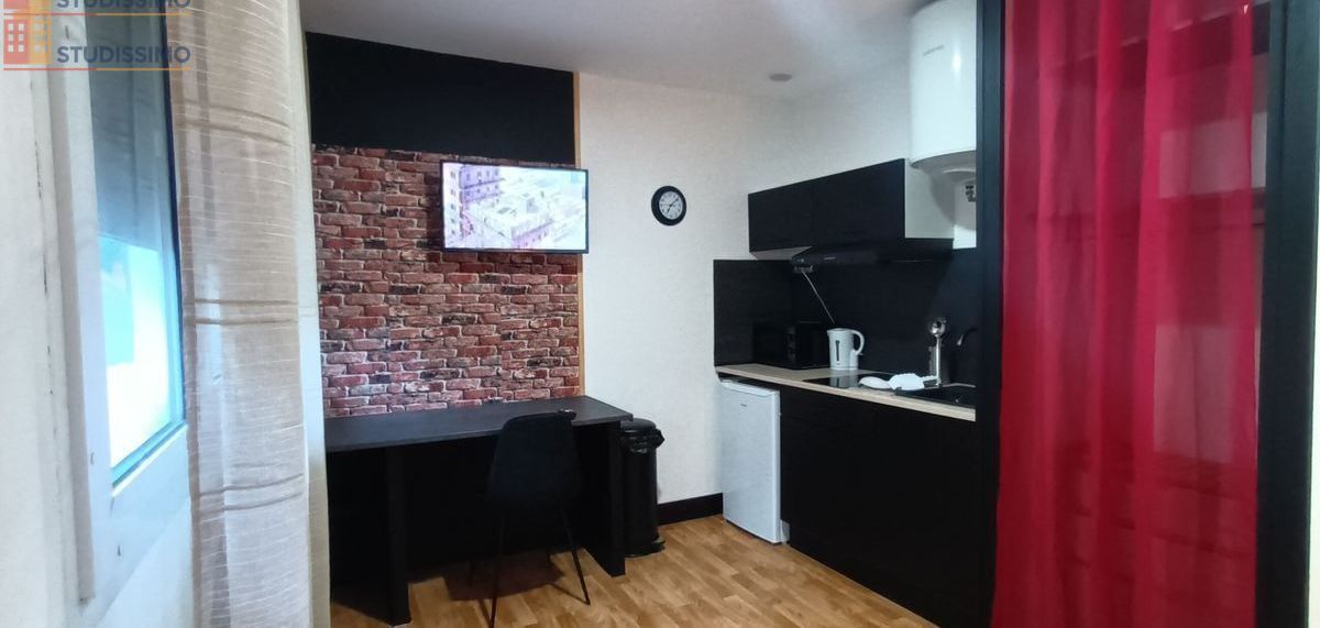 Studio meublé 18m² Pontaumur 63380 - Meublé, lumineux - Photo 1