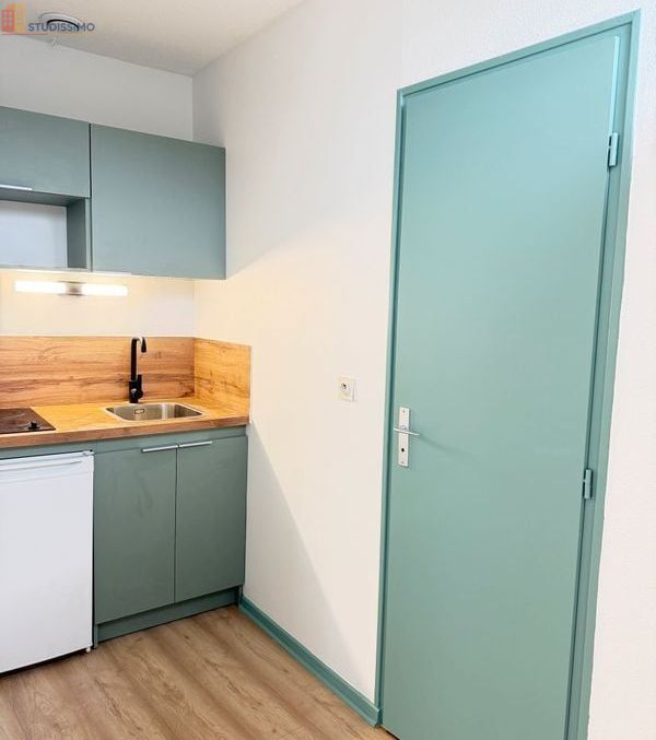 Studio 30m² Vesoul - Vue dégagée, rénové - Photo 2