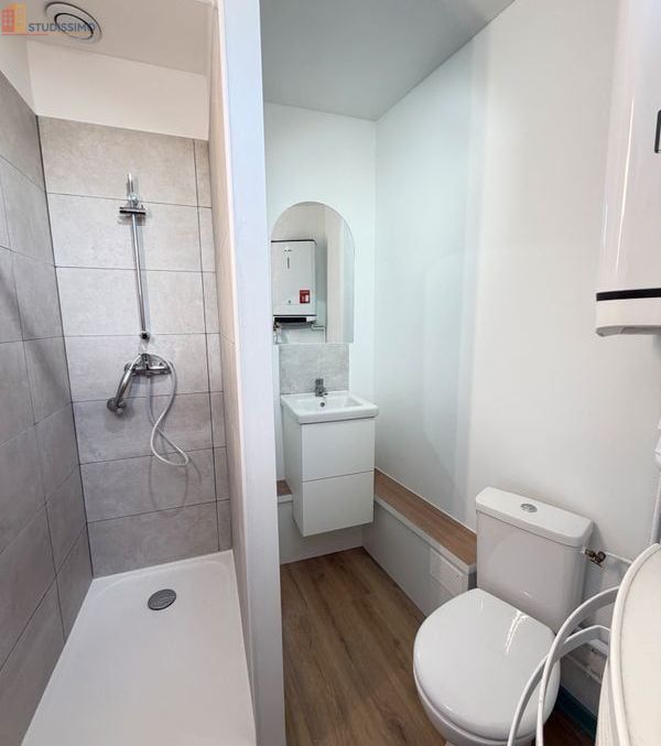 Studio 30m² Vesoul - Vue dégagée, rénové - Photo 1
