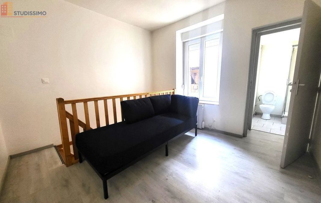 Studio 22m² Gray 70100 - sans caractéristique - Photo 2