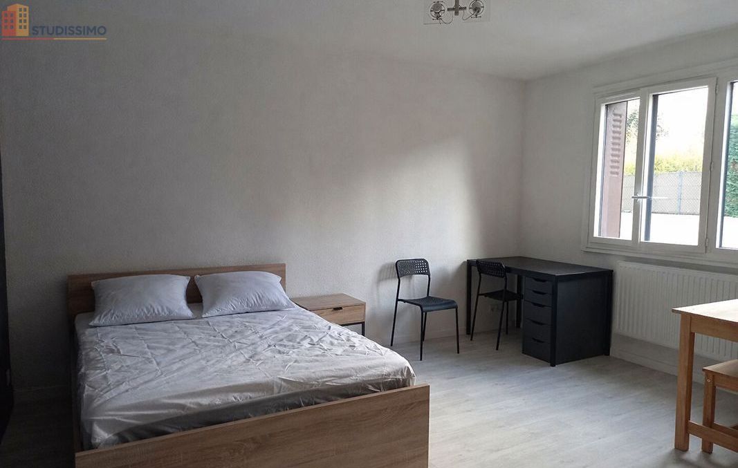 Studio 28m² Clermont-Ferrand 63000 - Photo 4