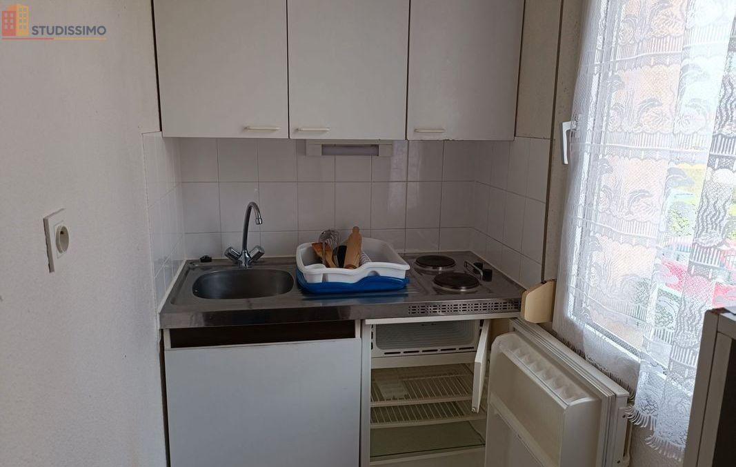 Studio meublé 23m² Aubière - Calme, lumineux - Photo 1