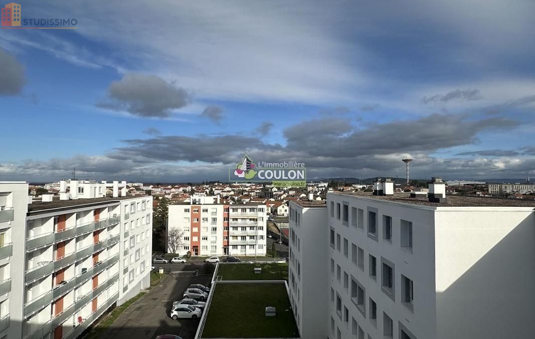 Studio 18m² Clermont-Ferrand - Meublé, dernier étage - Photo 1