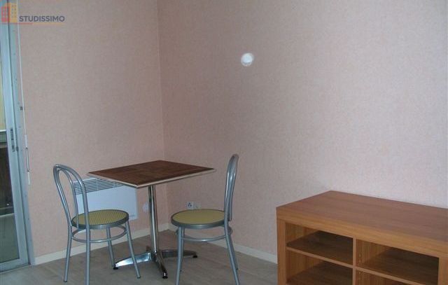 Studio meublé 32m² Le Creusot - Meublé, 1er étage - Photo 2