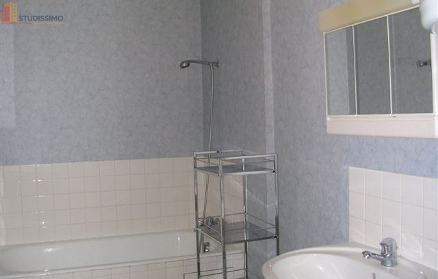 Studio meublé 32m² Le Creusot - Meublé, 1er étage - Photo 1