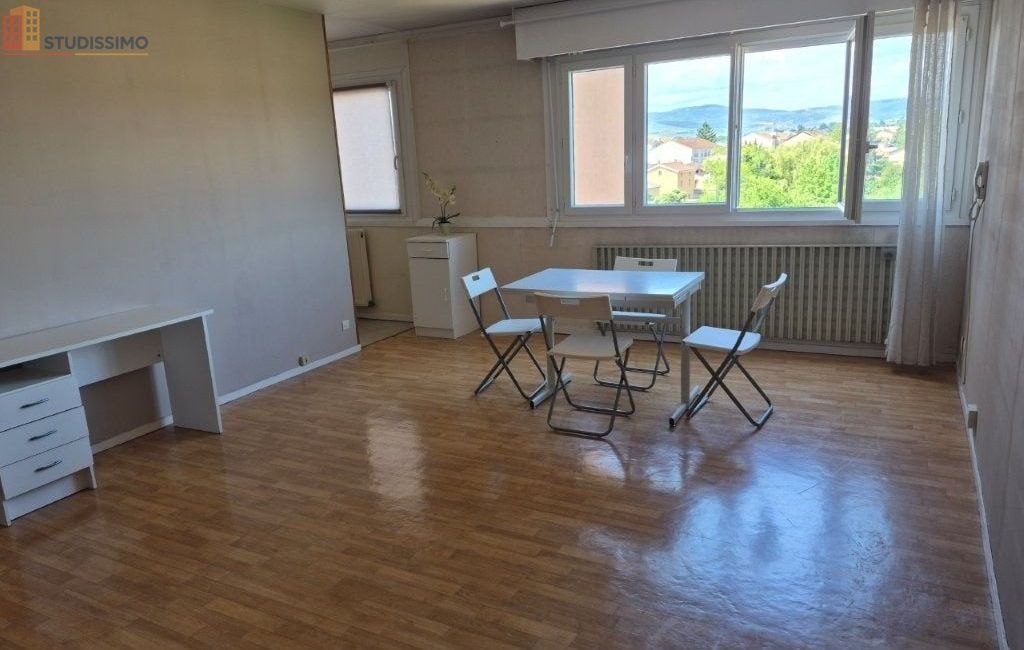 Studio à Mâcon