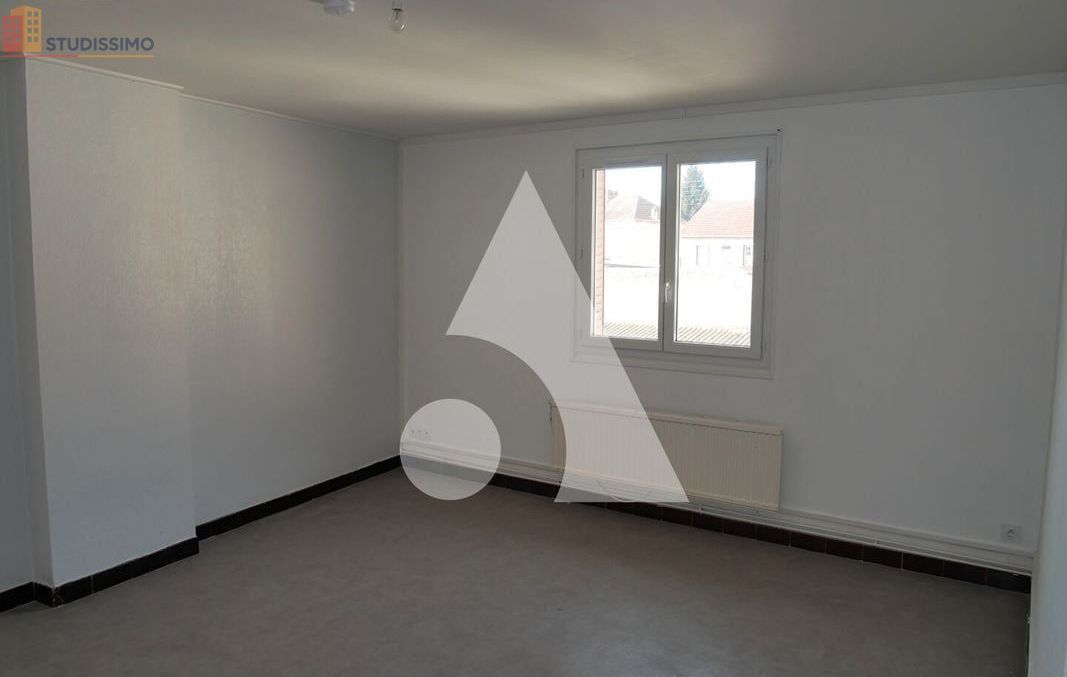 Studio 42m² Montceau-les-Mines - Lumineux, étage élevé - Photo 2