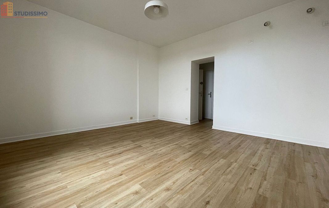 Studio 30m² Quimper - Étage 1, DPE D - Photo 1