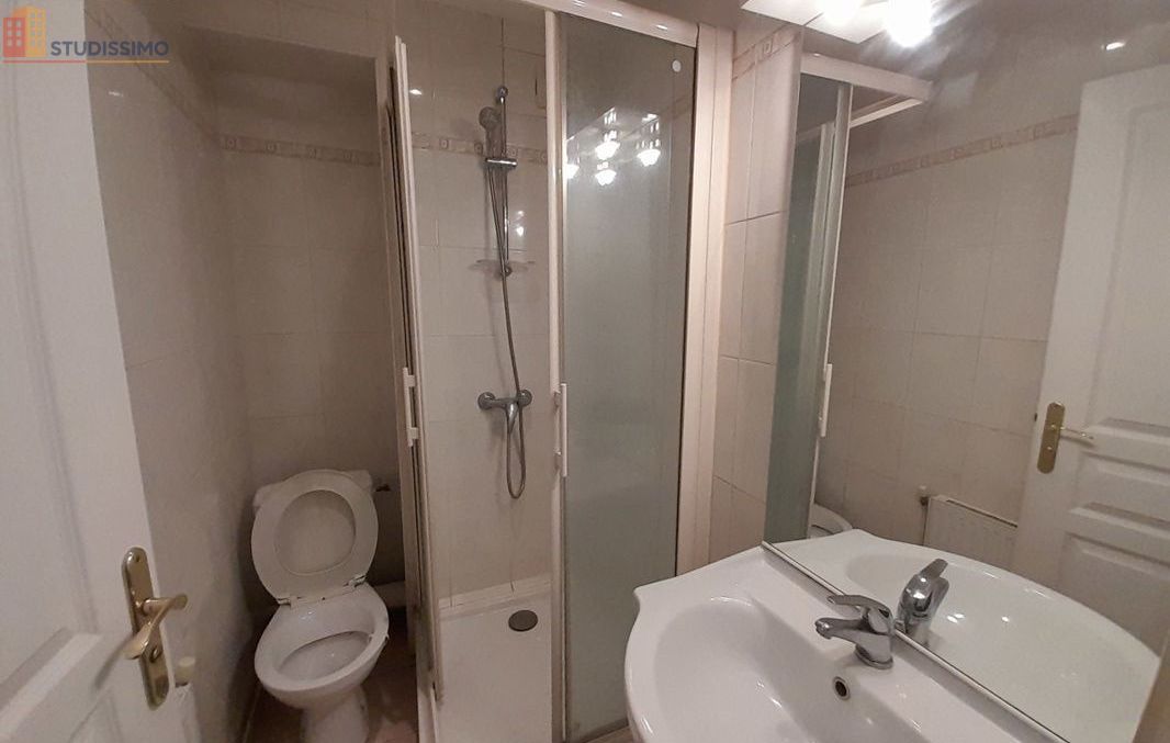 Studio 15m² Chalon-sur-Saône - Aucun caractère mentionné - Photo 2