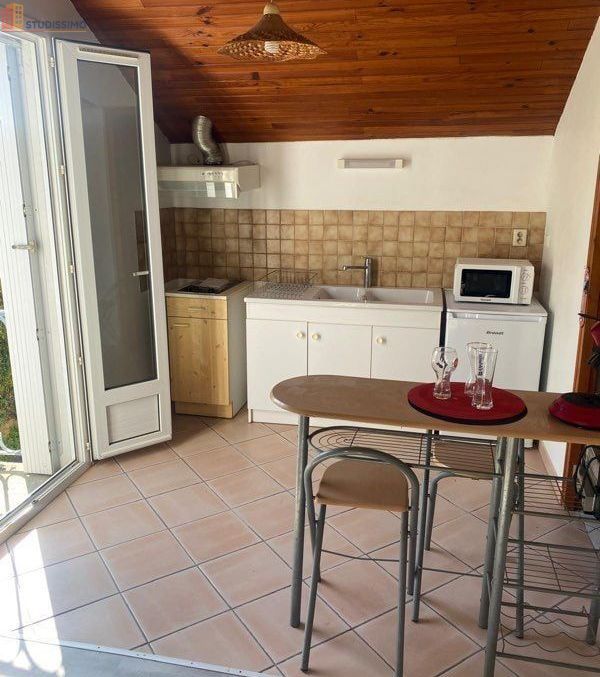 Studio meublé 30m² Salies-de-Béarn - Meublé, 1er étage - Photo 1