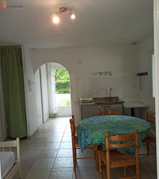 Studio à Lons