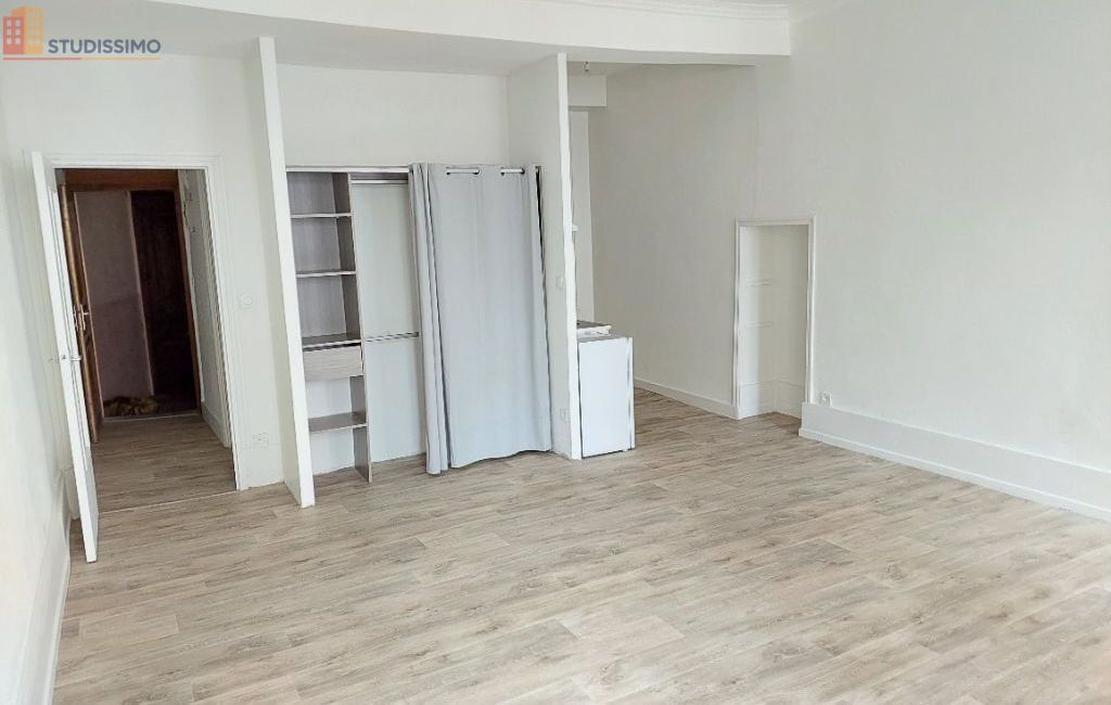 Studio 38m² Mâcon - Lumineux, 1er étage - Photo 3