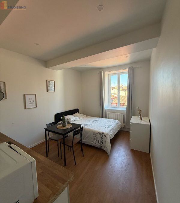 Studio meublé 18m² Mâcon centre-ville - Meublé, 3e étage - Photo 2