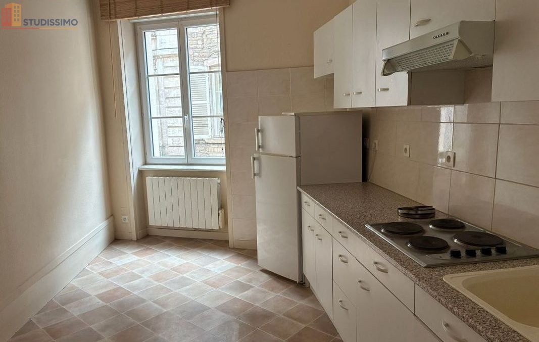 Studio 30m² Mâcon 71000 - Photo 1