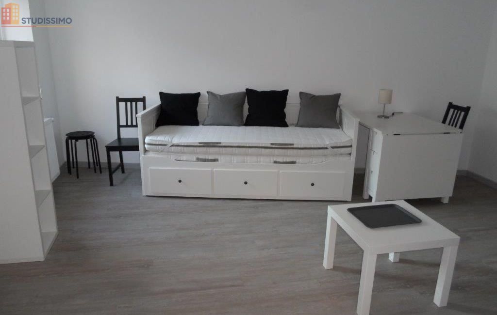 Studio meublé 31m² Le Creusot - Centre, en très bon état - Photo 8