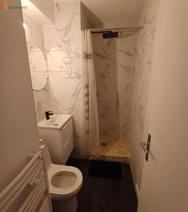 Studio 17m² Pau centre - Meublé, 2e étage - Photo 2