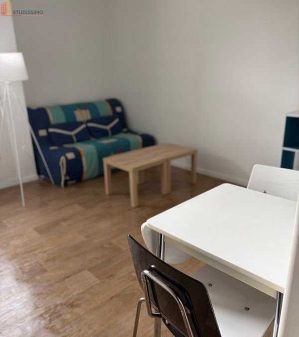 Studio meublé 22m² Pau - Meublé, 1er étage - Photo 2