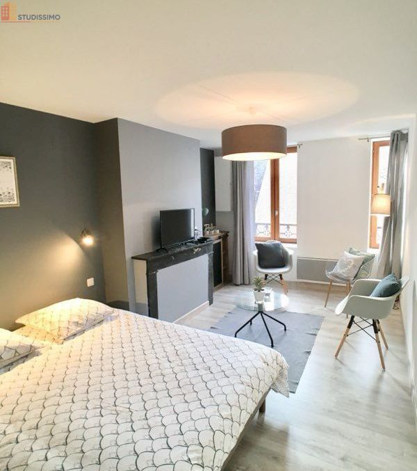 Studio à Louhans