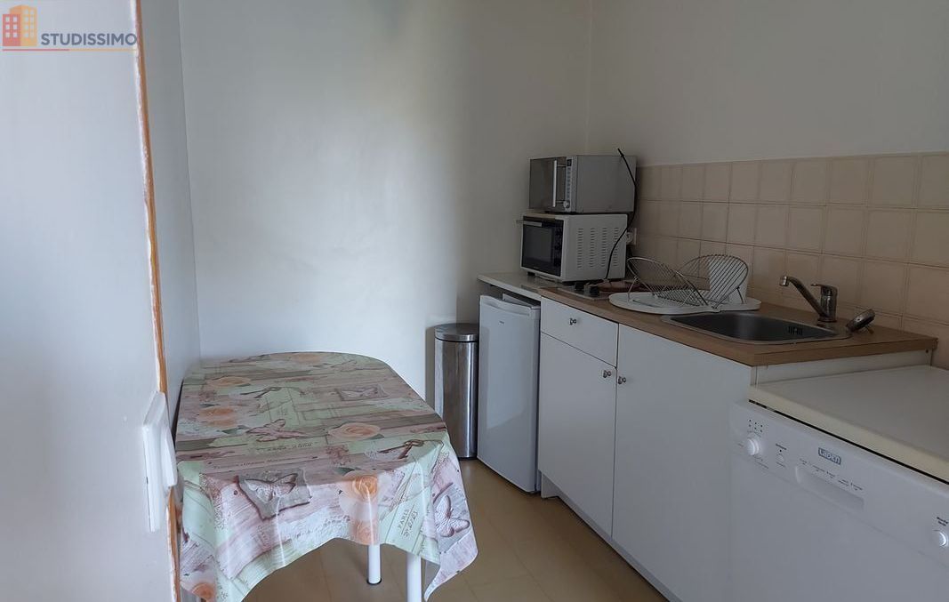 Studio 30m² Bayonne 64100 - Meublé, DPE D - Photo 2