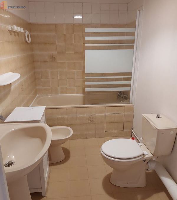Studio 30m² Bayonne 64100 - Meublé, DPE D - Photo 1
