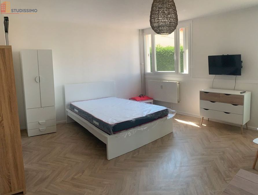 Studio meublé 31m² Chalon-sur-Saône 71100 - Meublé, lumineux - Photo 2