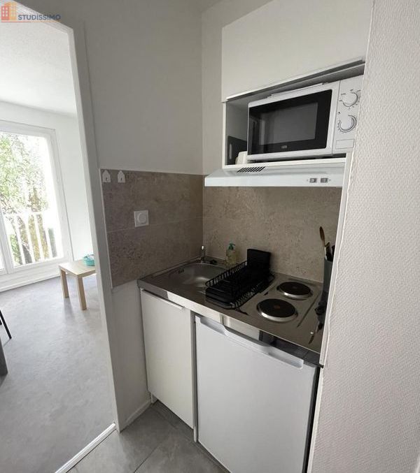 Studio meublé 17m² Pau 64000 - Meublé, 1er étage - Photo 3