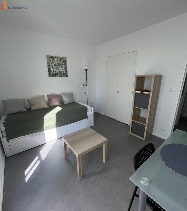 Studio meublé 17m² Pau 64000 - Meublé, 1er étage - Photo 2