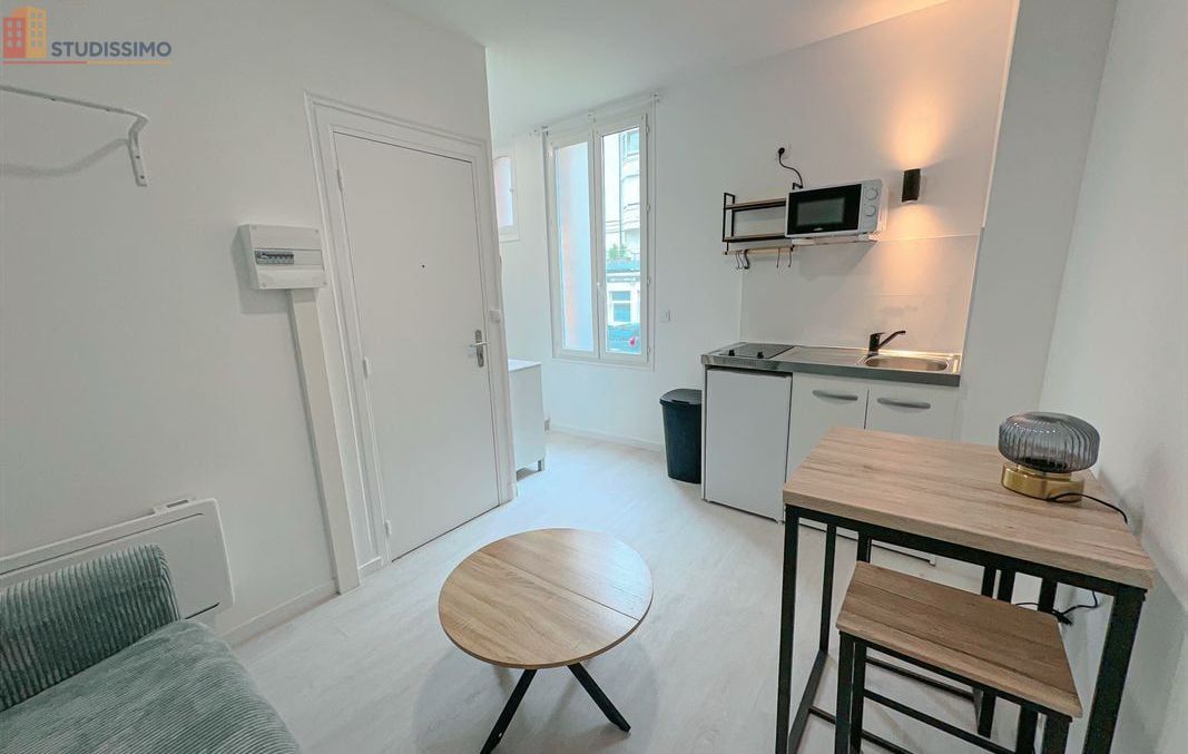 Studio meublé 11m² Le Mans - Compact, lumineux - Photo 1