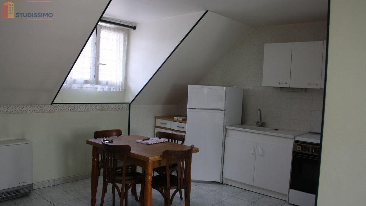 Studio 32m² La Suze-sur-Sarthe - 1er étage, lumineux - Photo 2