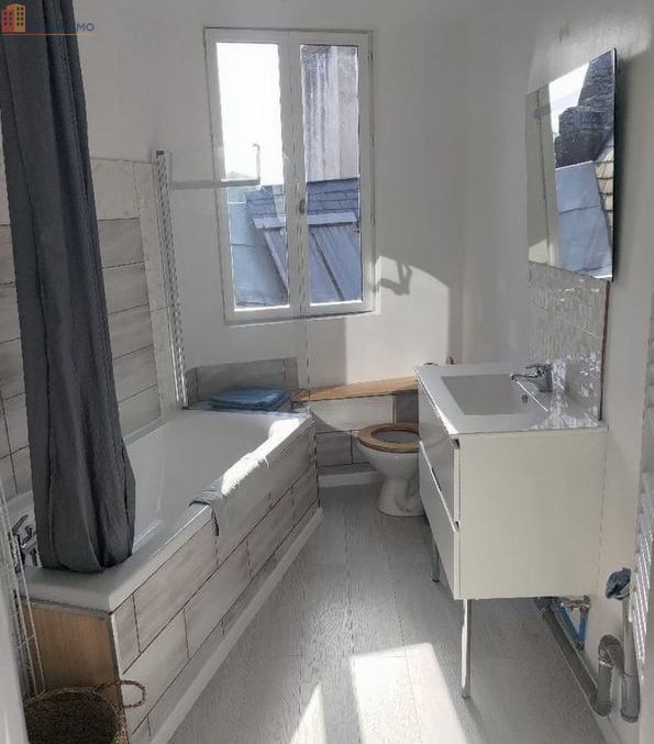 Studio 25m² Oloron-Sainte-Marie - Meublé, lumineux - Photo 1