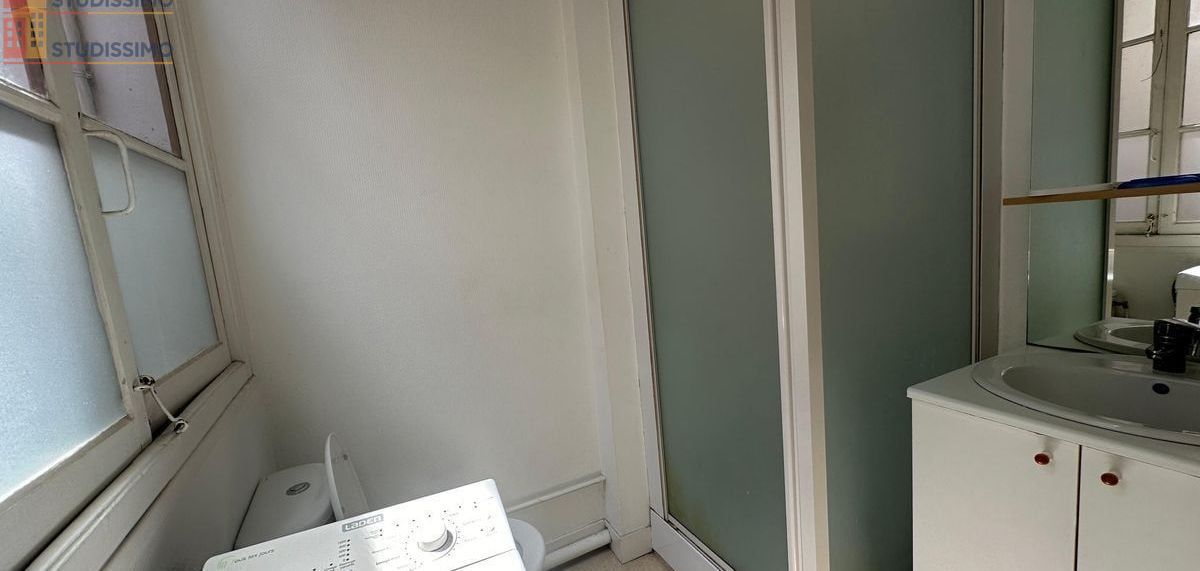 Studio meublé 28m² Bayonne 64100 - Meublé, DPE D - Photo 2