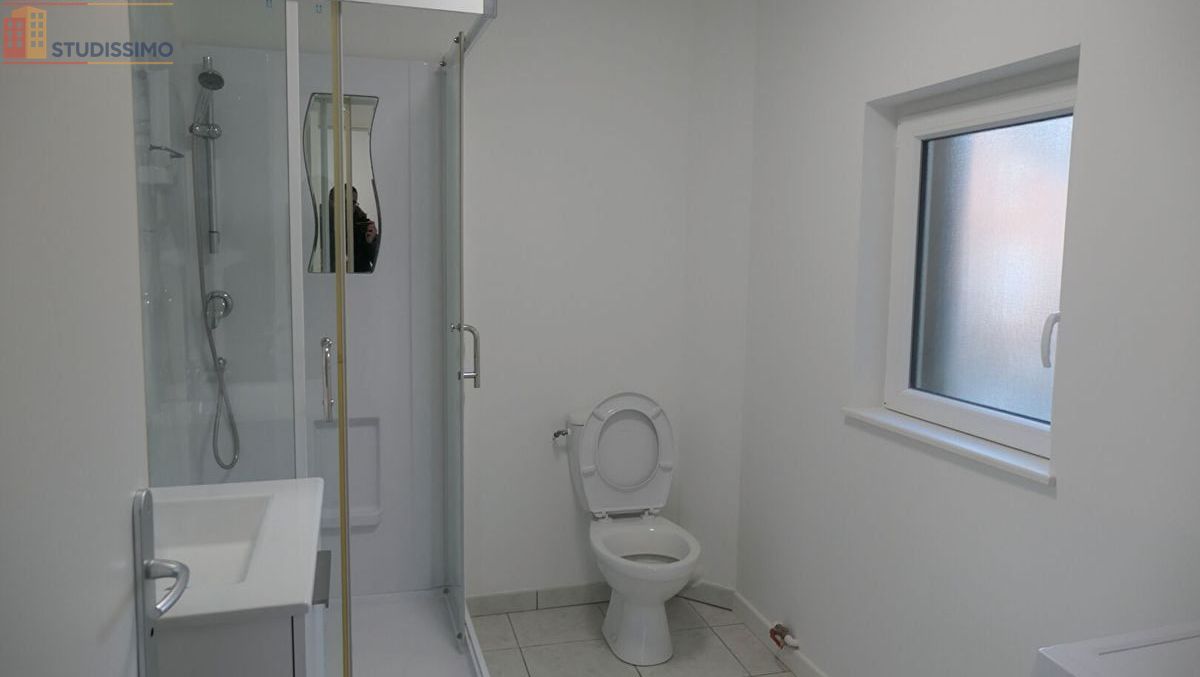 Studio 27m² Sillé-le-Guillaume - Étage 2/3 - Photo 1