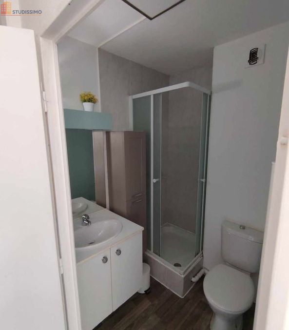 Studio meublé 19m² Pau centre - Proche fac, 4e étage - Photo 1