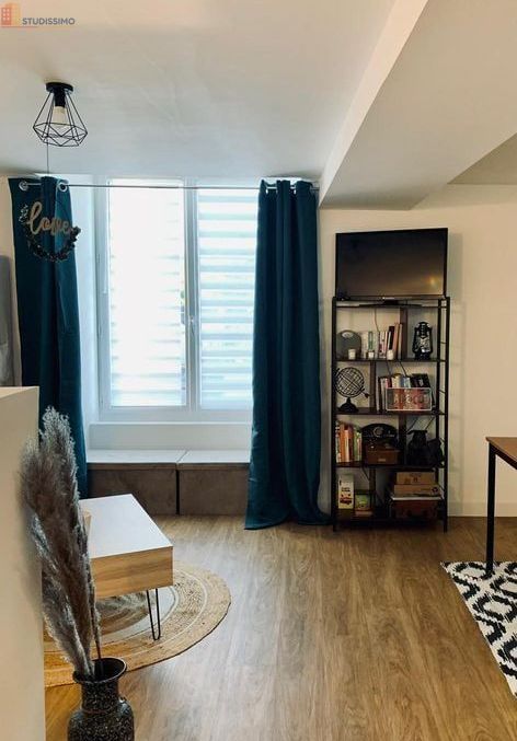 Studio 31m² Montfort-le-Gesnois - 1 pièce - Photo 2